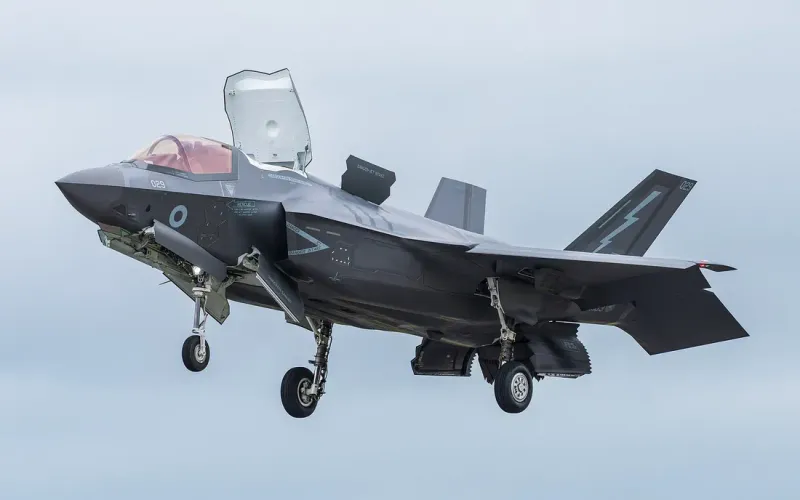 Lockheed Martin F-35A Lightning II, view 9