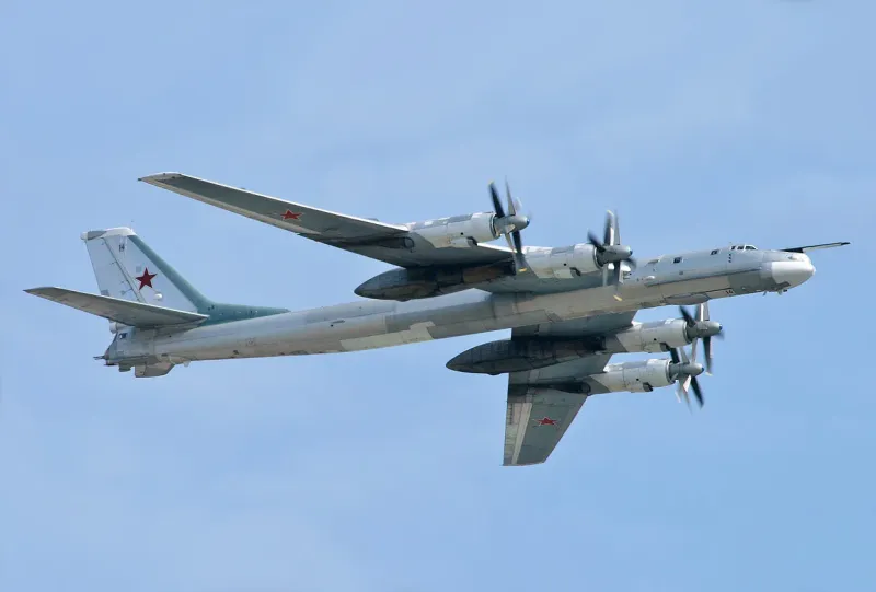 Tupolev Tu-95MS, view 1