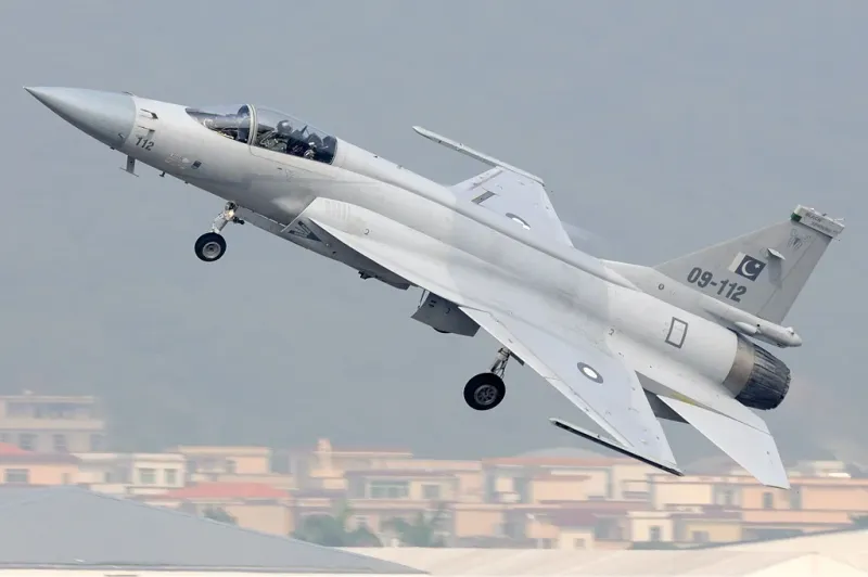 Pakistan Aeronautical Complex (PAC) JF-17 Thunder Block 3, view 1