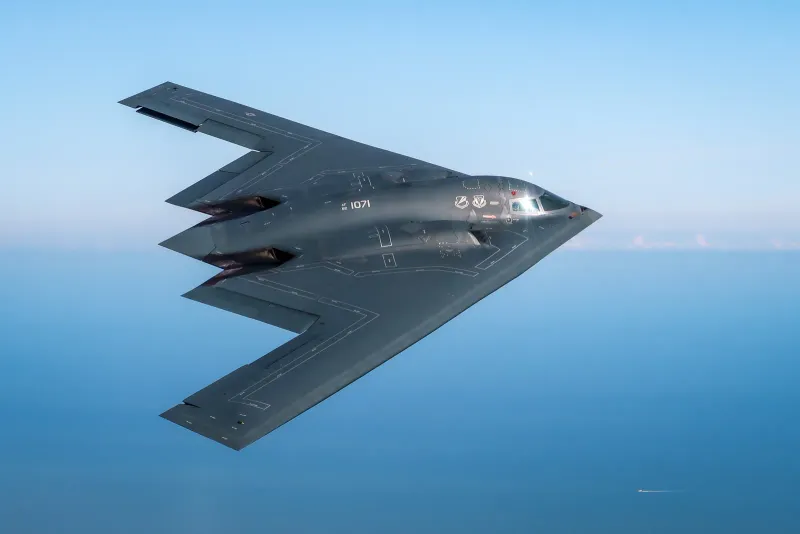 Northrop Grumman B-2 Spirit, view 1