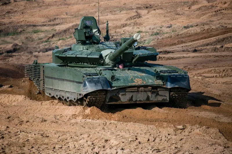 Uralvagonzavod T-80BVM, view 1