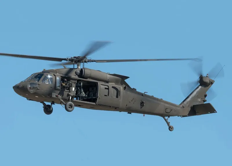 Lockheed Martin UH-60M Black Hawk, view 1