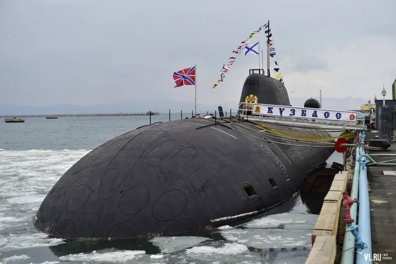 Rubin Design Bureau Akula-class (Project 971), view 1