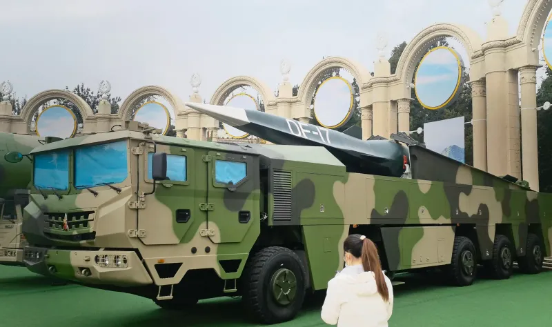 China Aerospace Science and Industry Corporation DF-17, view 1