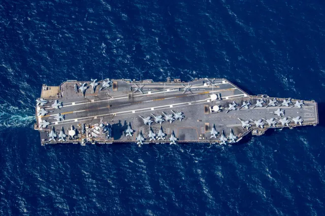 Aircraft Carriers Compared: Ford vs Queen Elizabeth vs Fujian